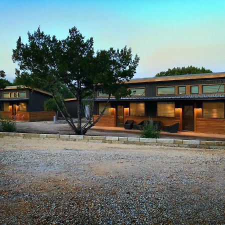 Green Acres Cottages - Wimberley Suite מראה חיצוני תמונה